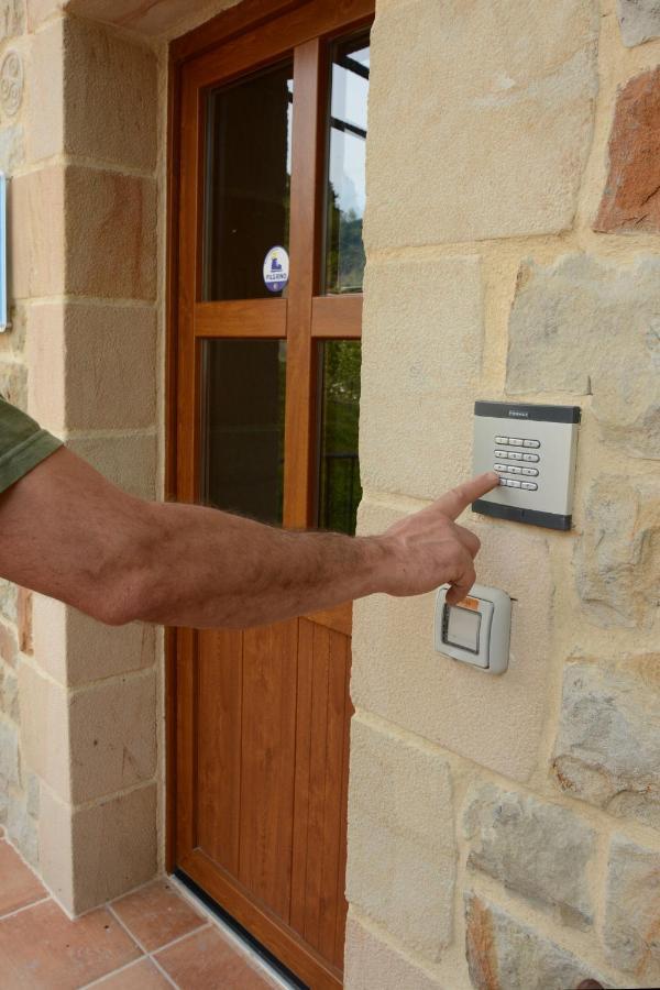 Albergue Usandi Auto Check-In Ziortza-Bolibar ภายนอก รูปภาพ