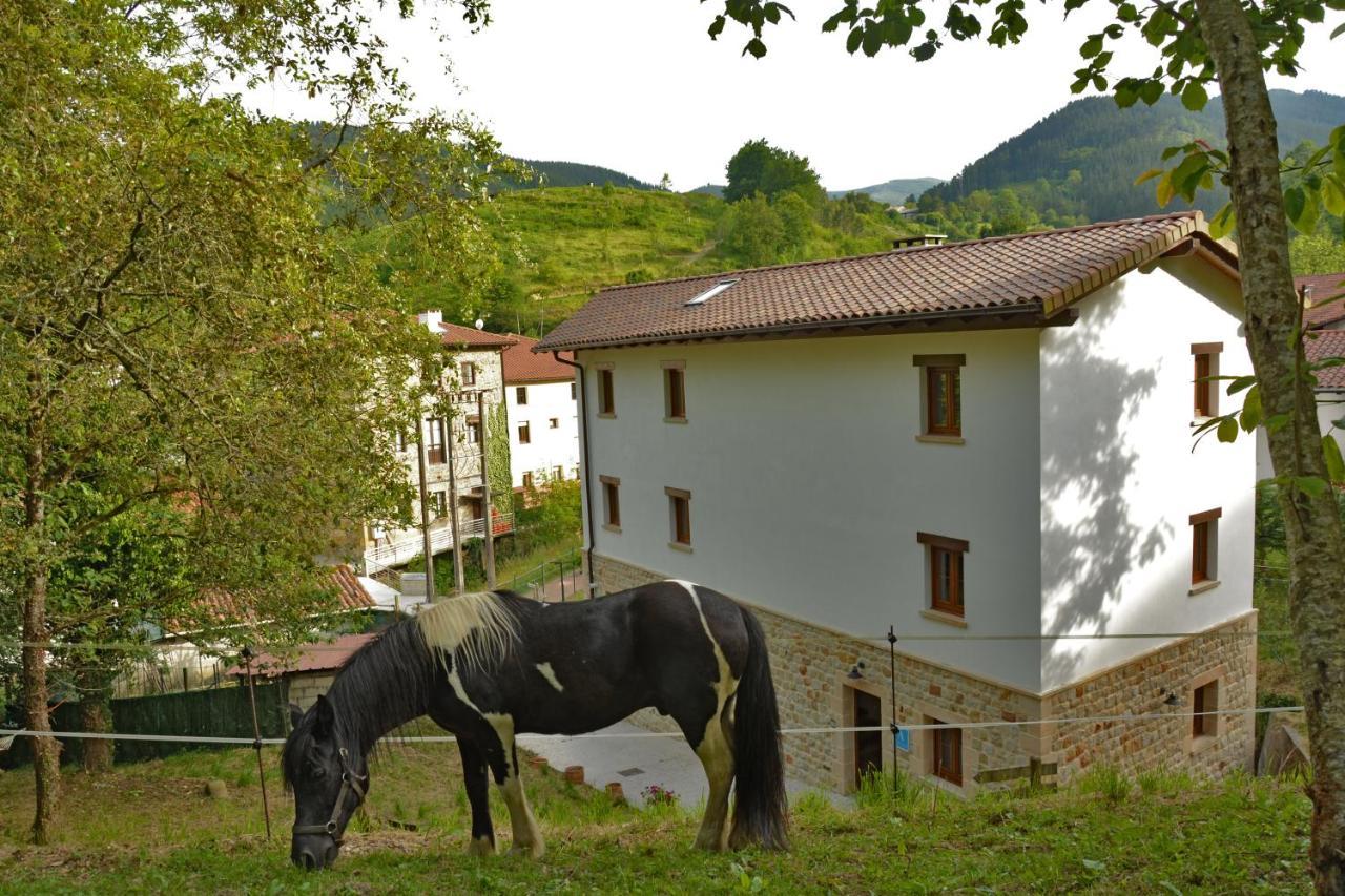 Albergue Usandi Auto Check-In Ziortza-Bolibar ภายนอก รูปภาพ